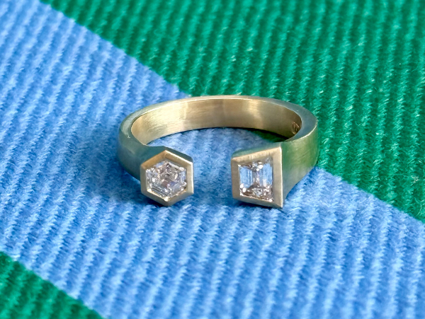 A Custom Geometric Statement Ring